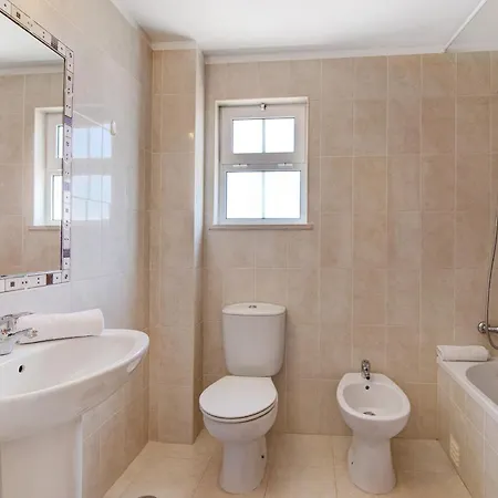 Algarve L Apartment *